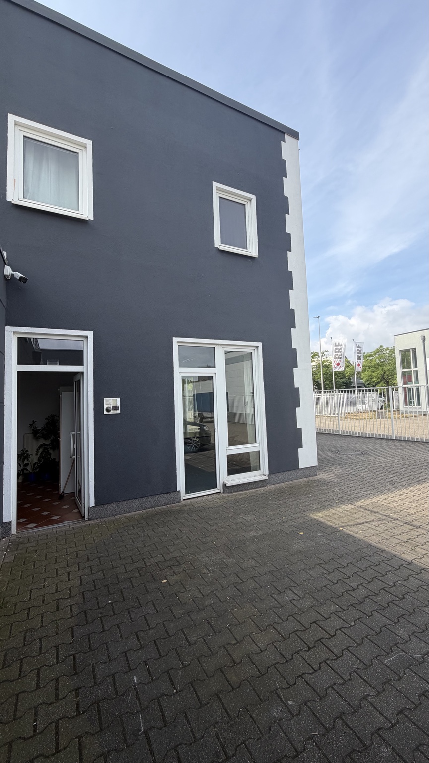 Repräsentative Bürofläche nahe dem CentrO – in begehrter Lage – Bild 2